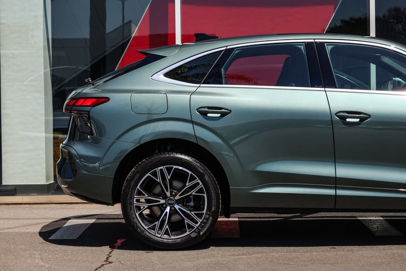 Audi Q3 - Audi Centre Hatfield - Image 6