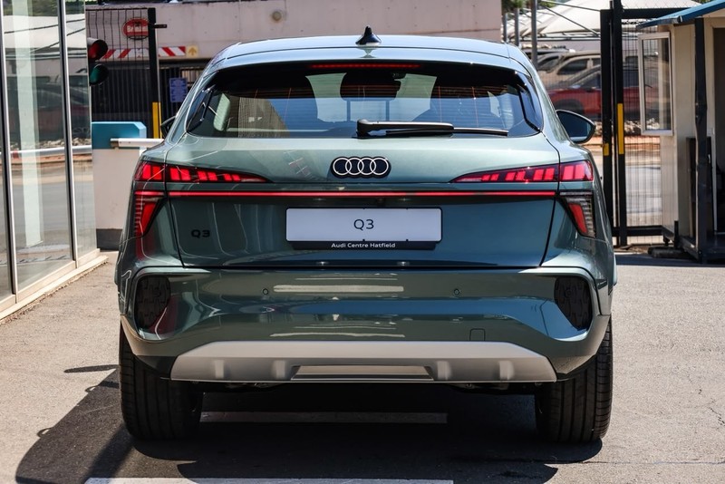 Audi Q3 - Audi Centre Hatfield - Image 7