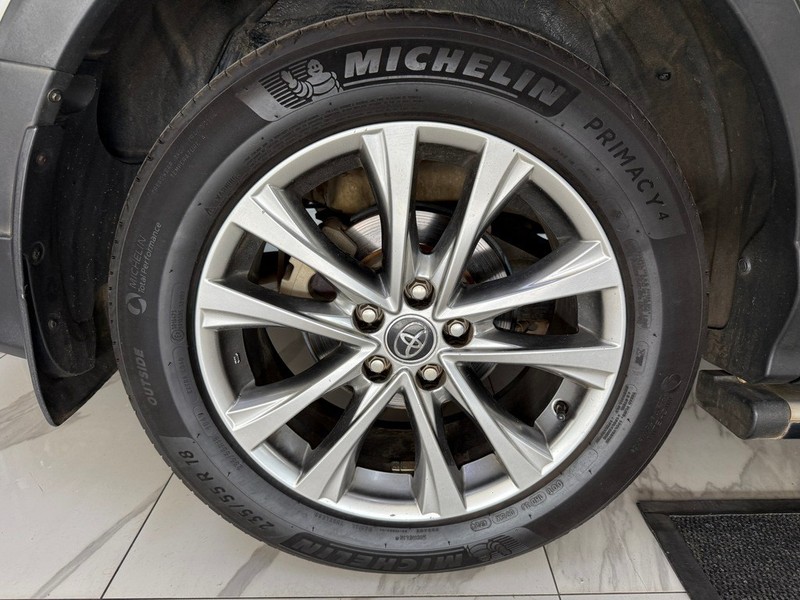 Toyota RAV4 - Stargate Auto - Image 13