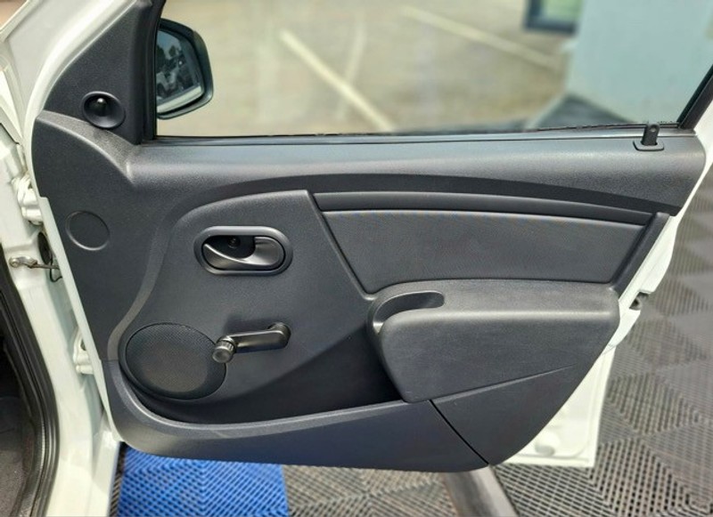 Nissan NP200 - Parkview Auto Vereeniging - Image 7