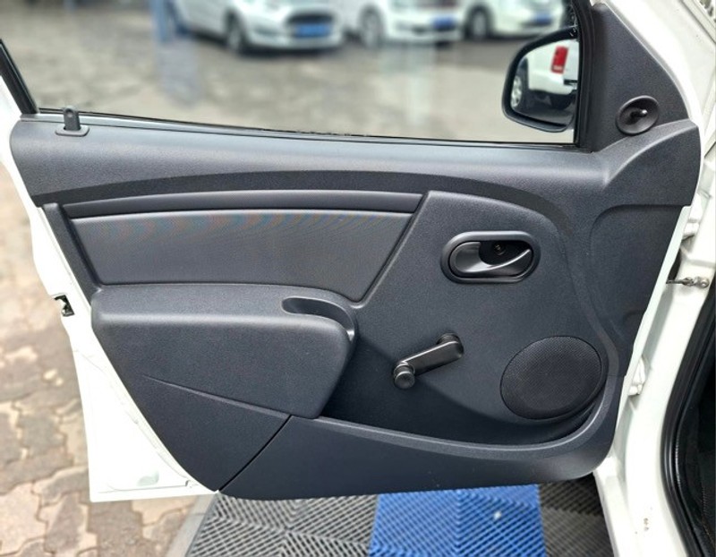 Nissan NP200 - Parkview Auto Vereeniging - Image 15