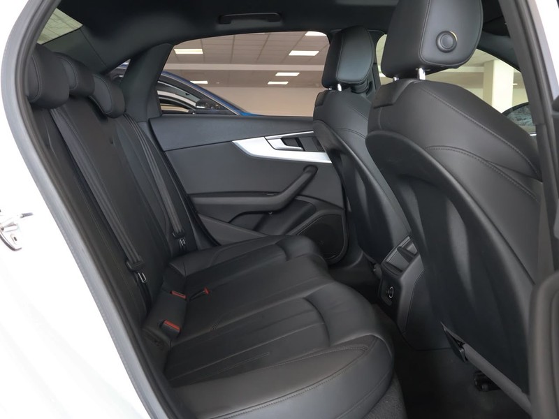Audi A4 - Hatfield VW Rivonia - Image 11