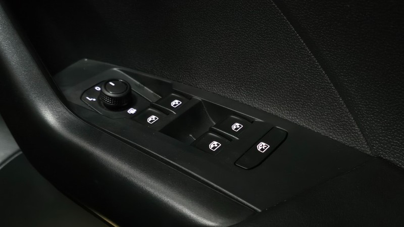 Volkswagen T-Cross - Hatfield VW Northcliff - Image 12