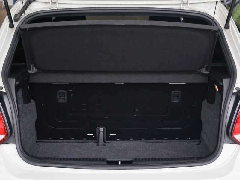Volkswagen Polo Vivo - Hatfield VW Melrose Arch - Image 15