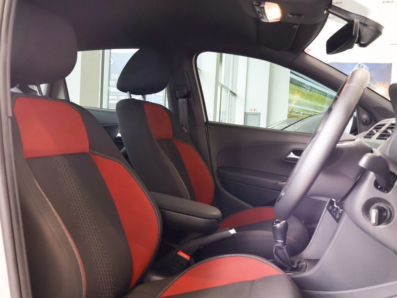 Volkswagen Polo Vivo - Hatfield VW Melrose Arch - Image 12