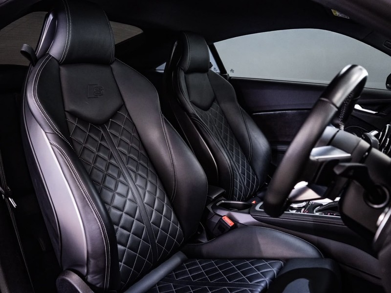 Audi TT - Chery Waterfall - Image 4