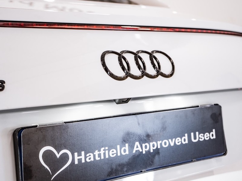Audi TT - Chery Waterfall - Image 12