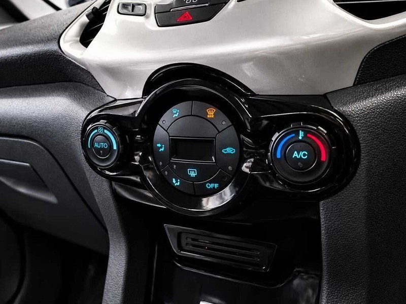 Ford EcoSport - Bluebird Motors - Image 14