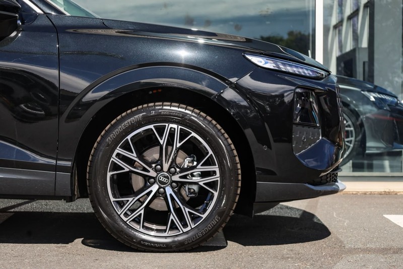 Audi Q3 - Audi Centre Hatfield - Image 2