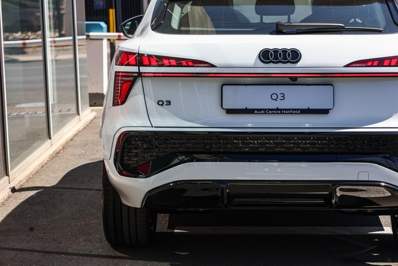 Audi Q3 - Audi Centre Hatfield - Image 10