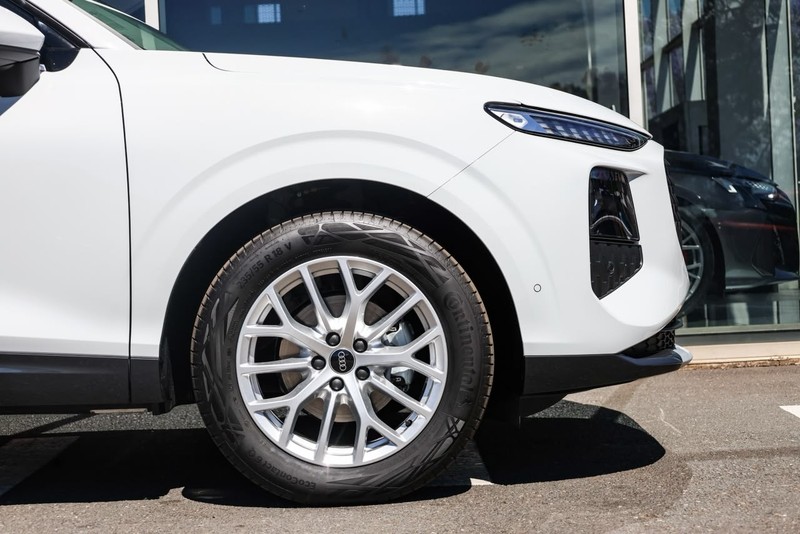 Audi Q3 - Audi Centre Hatfield - Image 2
