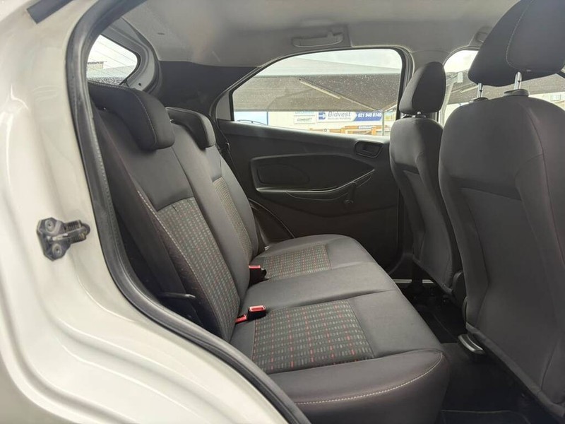 Ford Figo - Authentique Autos - Image 6