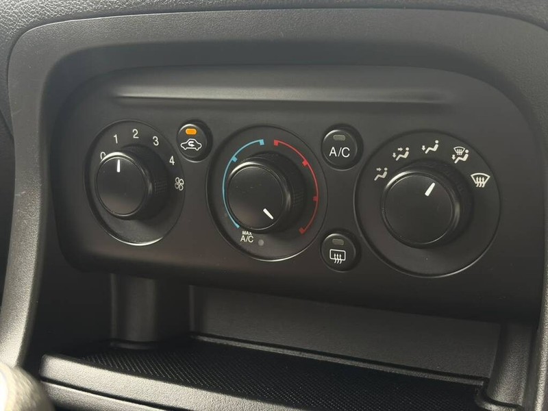 Ford Figo - Authentique Autos - Image 14