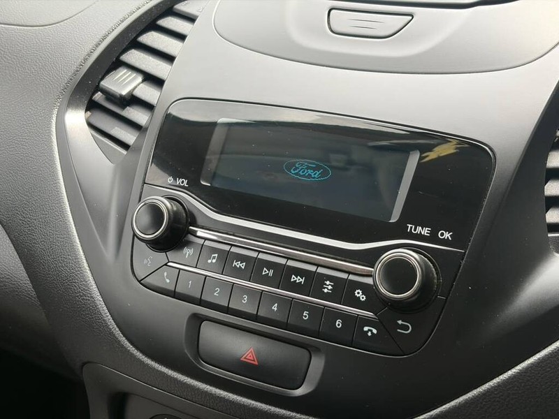 Ford Figo - Authentique Autos - Image 11