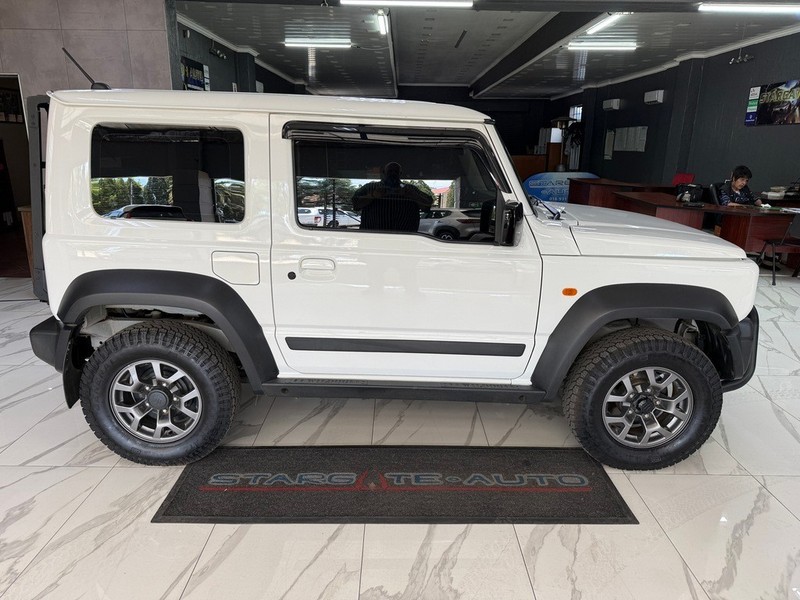Suzuki Jimny - Stargate Auto - Image 5