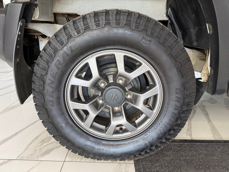 Suzuki Jimny - Stargate Auto - Image 12