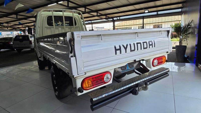 Hyundai H-100 - G.I.G Motors - Image 7