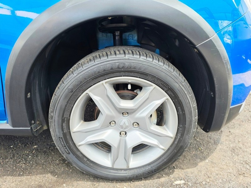 Renault Sandero - Motortoria - Image 4