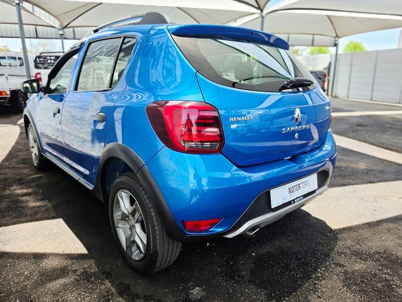 Renault Sandero - Motortoria - Image 8