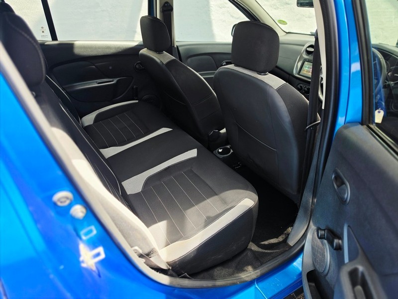 Renault Sandero - Motortoria - Image 10
