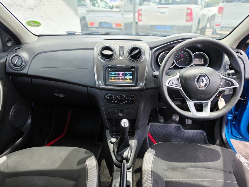 Renault Sandero - Motortoria - Image 11