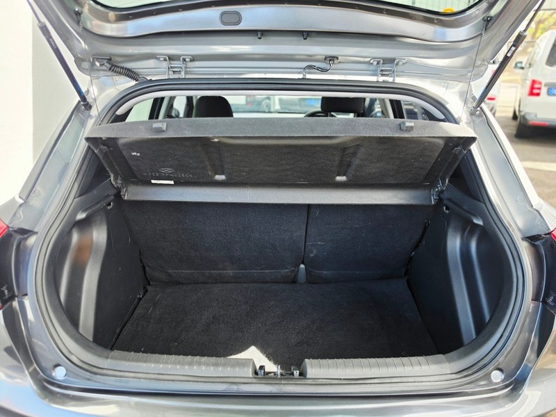 Hyundai i20 - Motortoria - Image 10