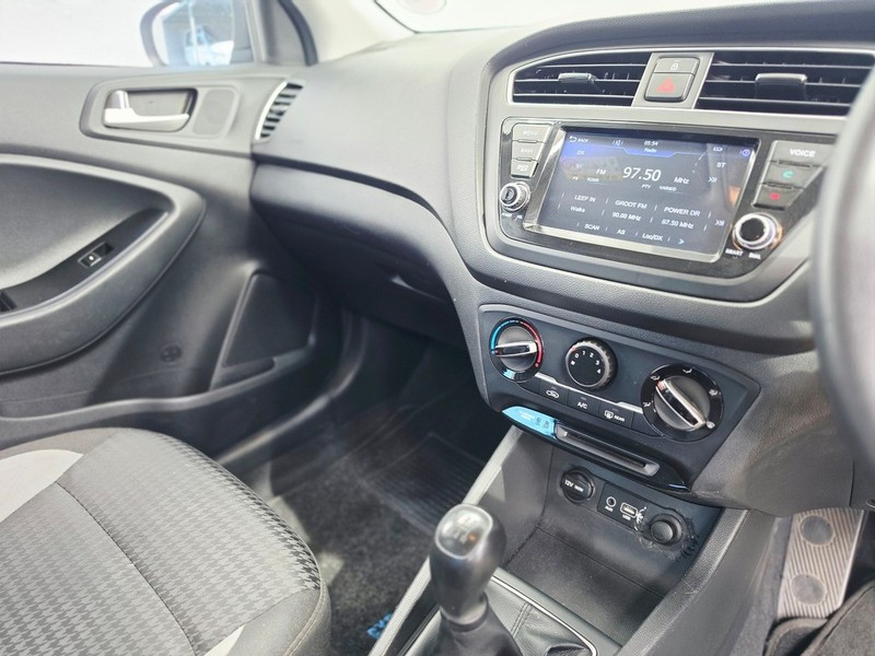 Hyundai i20 - Motortoria - Image 17