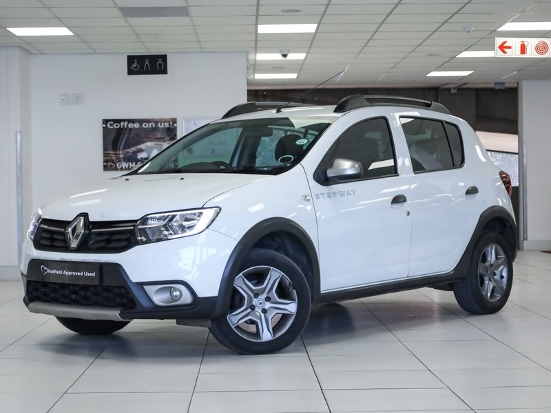 Renault Sandero - GWM Haval Sandton - Image 1