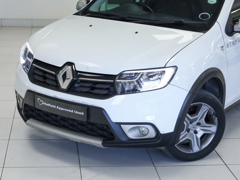 Renault Sandero - GWM Haval Sandton - Image 3