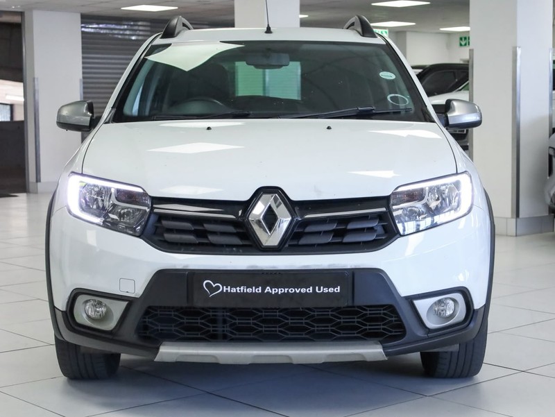 Renault Sandero - GWM Haval Sandton - Image 2