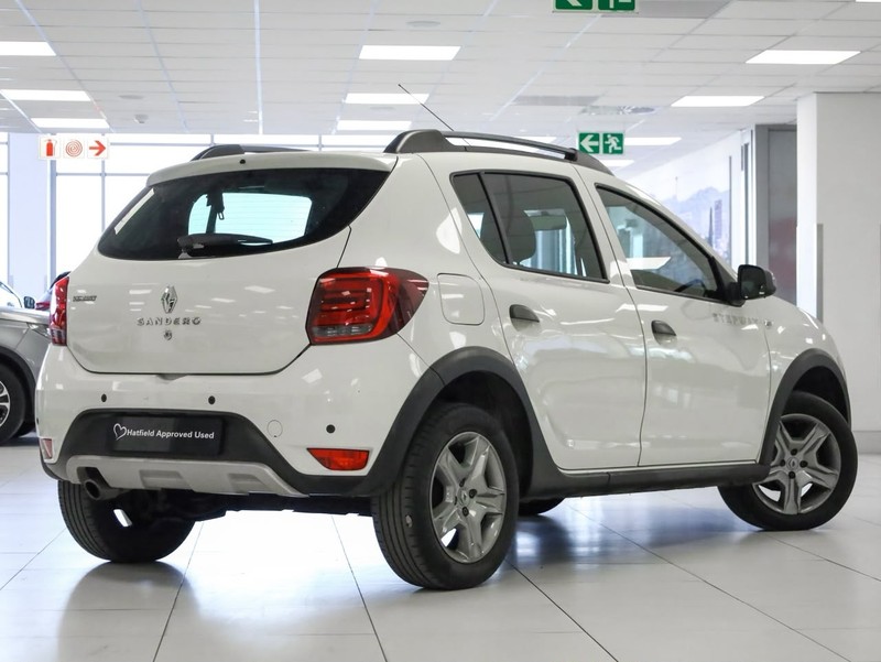 Renault Sandero - GWM Haval Sandton - Image 11