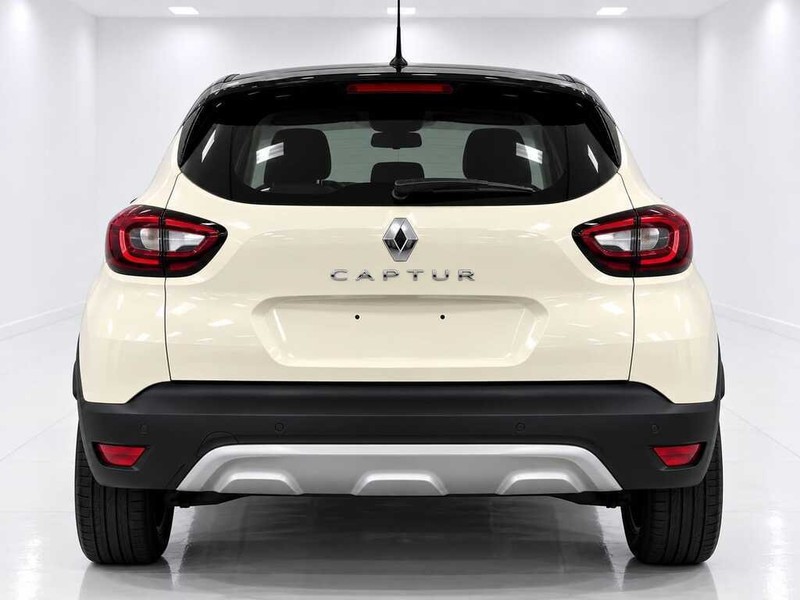Renault Captur - Bluebird Motors - Image 2