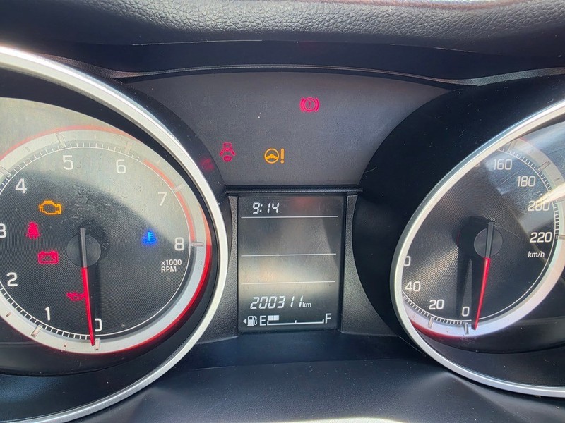 Suzuki Swift - Motortoria - Image 13