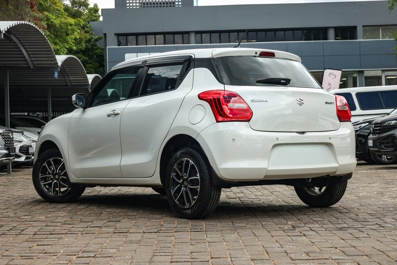 Suzuki Swift - Geely Hatfield - Image 6
