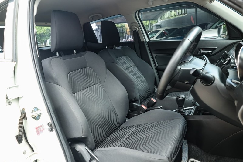 Suzuki Swift - Geely Hatfield - Image 10