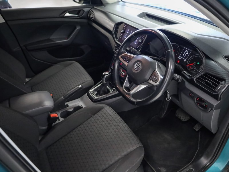 Volkswagen T-Cross - Geely Sandton - Image 9