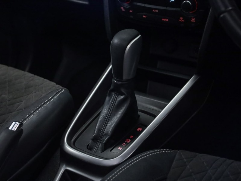 Suzuki Vitara - Geely Sandton - Image 19