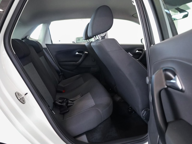 Volkswagen Polo Vivo - Hatfield VW Bryanston - Image 12