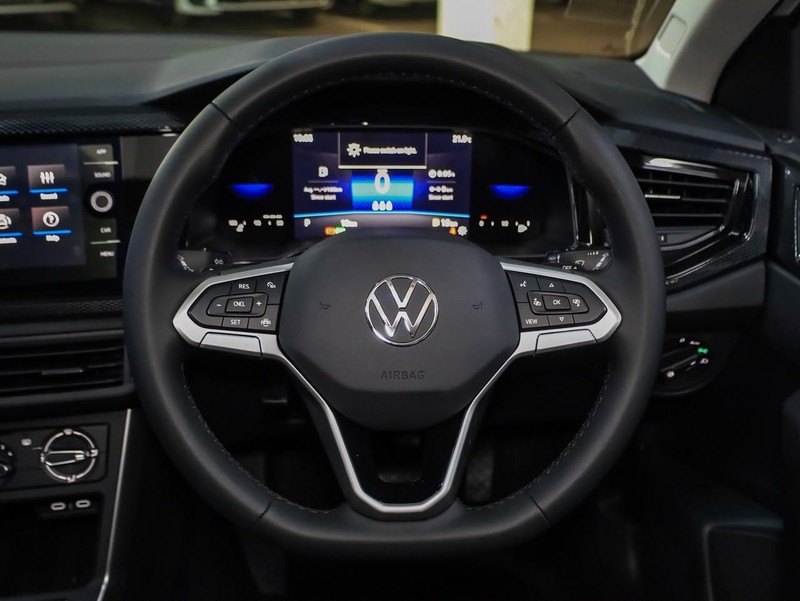 Volkswagen Polo - Hatfield VW Bryanston - Image 11