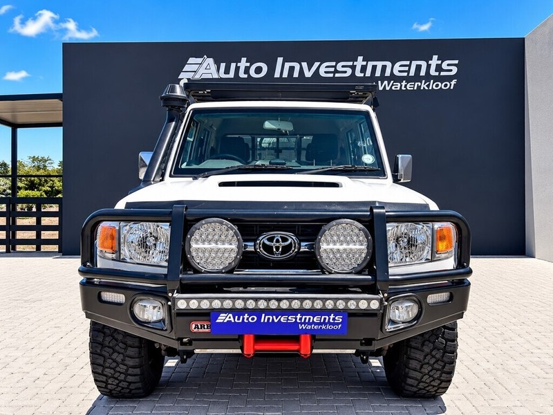 Toyota Land Cruiser - Auto Investments Waterkloof - Image 3