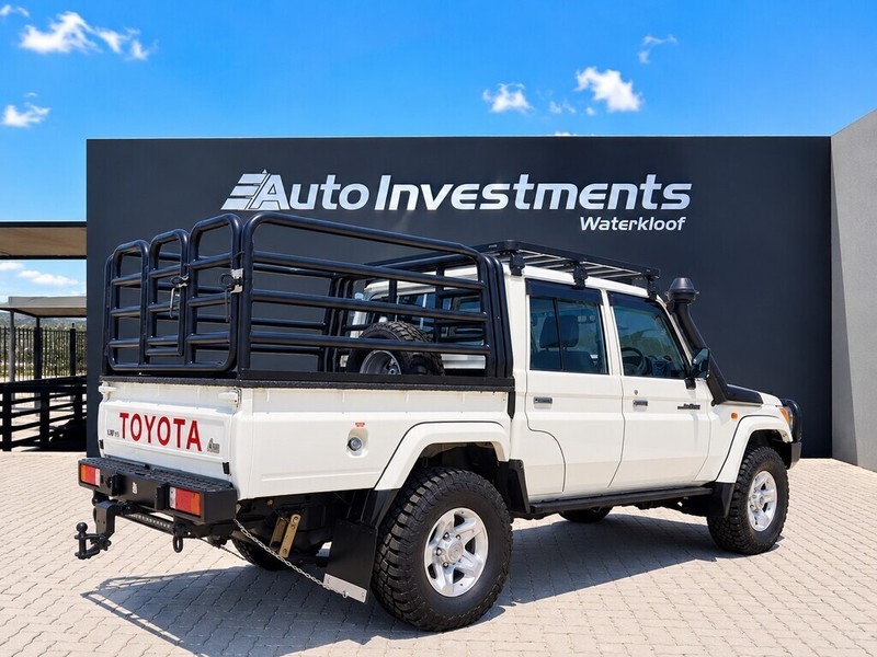 Toyota Land Cruiser - Auto Investments Waterkloof - Image 5