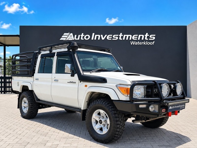 Toyota Land Cruiser - Auto Investments Waterkloof - Image 1