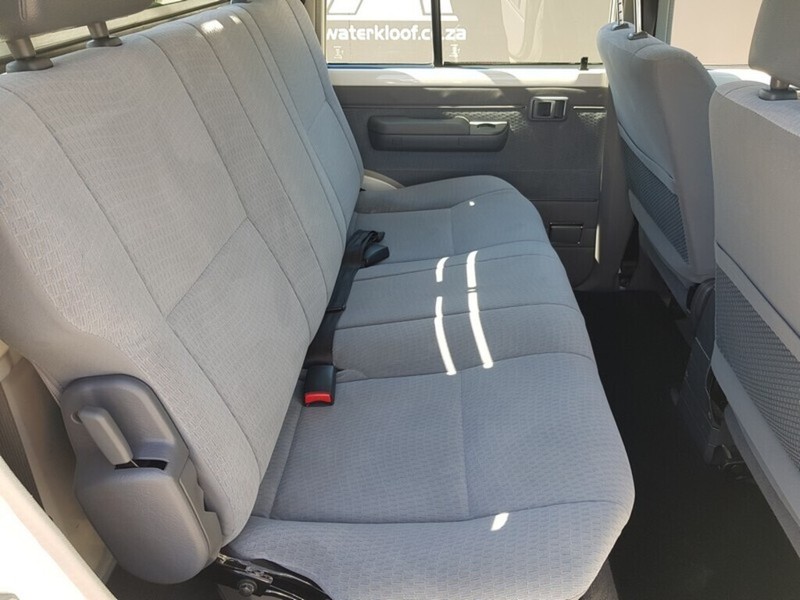 Toyota Land Cruiser - Auto Investments Waterkloof - Image 18