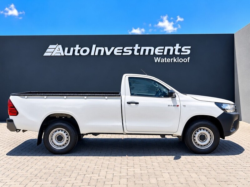 Toyota Hilux - Auto Investments Waterkloof - Image 8