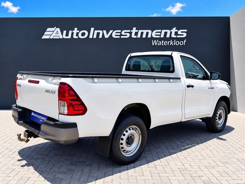 Toyota Hilux - Auto Investments Waterkloof - Image 6