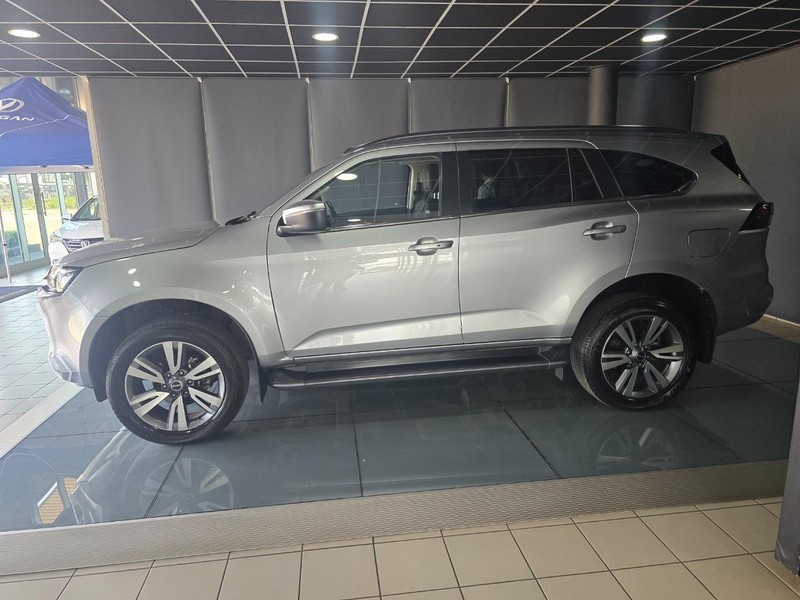 Isuzu MU-X - New Vaal Motors Vereeniging Mercedes - Image 8