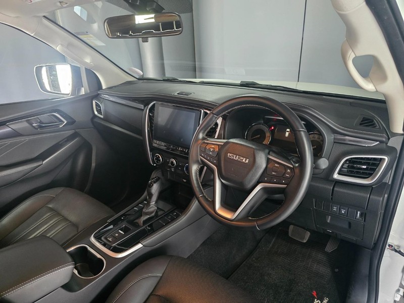 Isuzu MU-X - New Vaal Motors Vereeniging Mercedes - Image 14