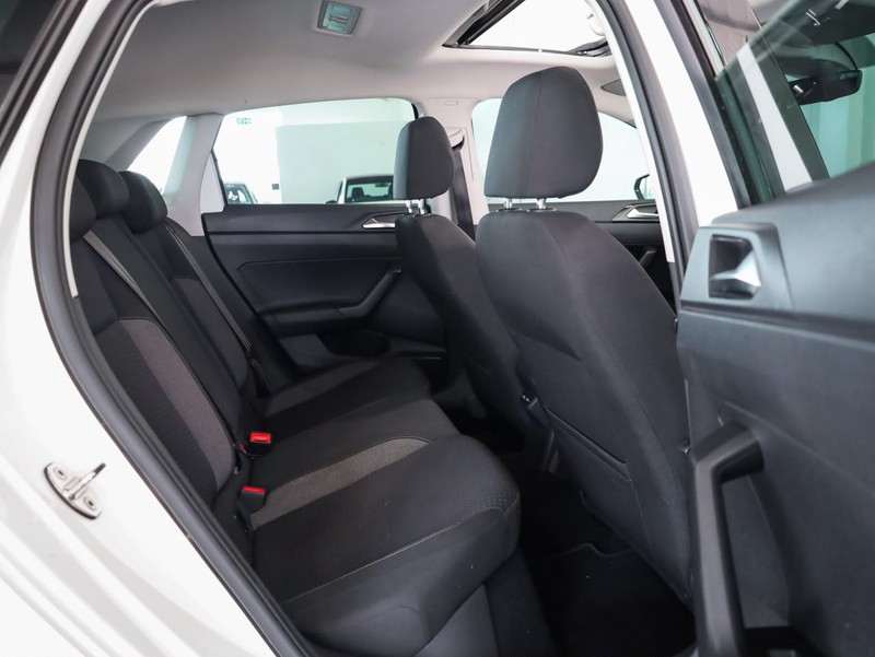 Volkswagen Polo - Hatfield VW Bryanston - Image 15