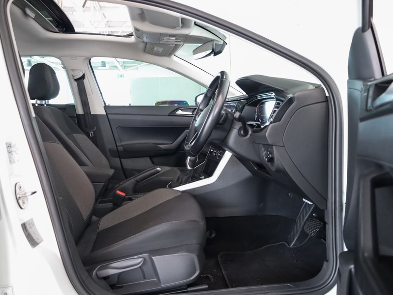 Volkswagen Polo - Hatfield VW Bryanston - Image 12