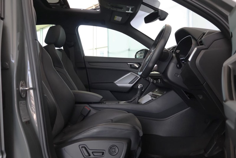 Audi Q3 - Audi Centre Hatfield - Image 17
